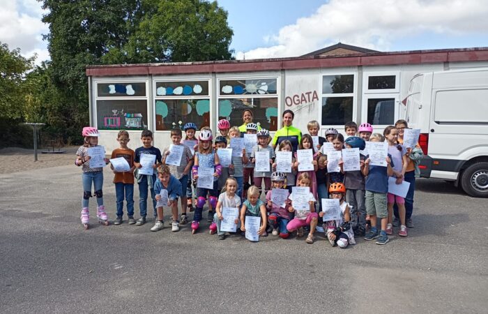 Fahrrad-Training im Ferienprogramm der OGS